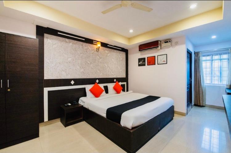 Seasons Residency Hotel Bangalore Buitenkant foto
